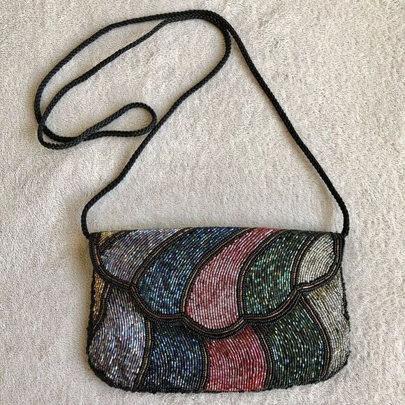 Vintage Beaded Minaudiére Clutch - Picture 2 of 13